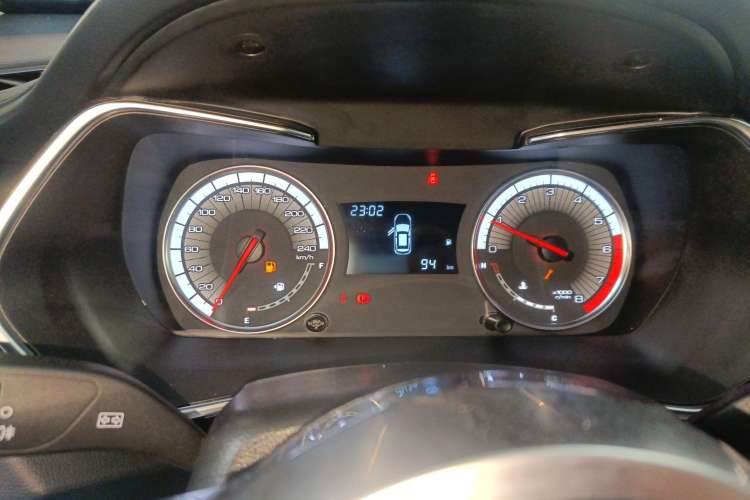 Used Zotye T500 2018 1.5T Manual Luxury Model Instrument Cluster