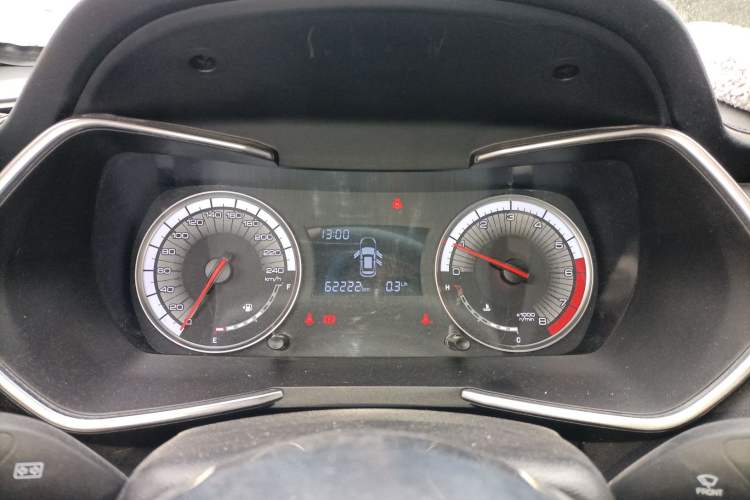 Used Zotye T500 2018 1.5T Manual Luxury Model Instrument Cluster