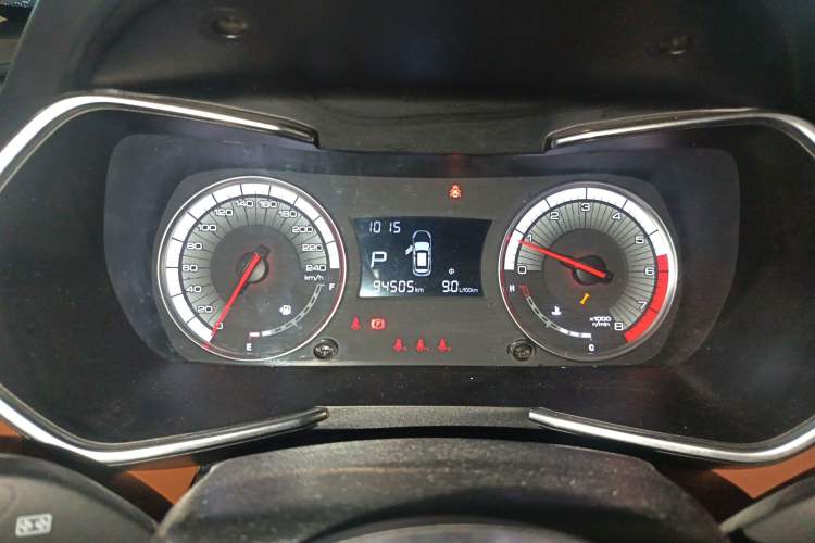 Used Zotye T500 2018 1.5T Automatic Luxury Model Instrument Cluster