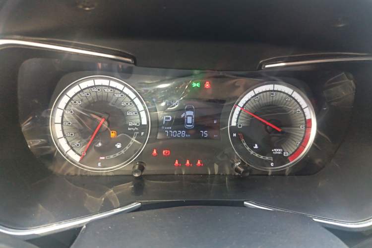 Used Zotye T500 2018 1.5T Automatic Luxury Model Instrument Cluster