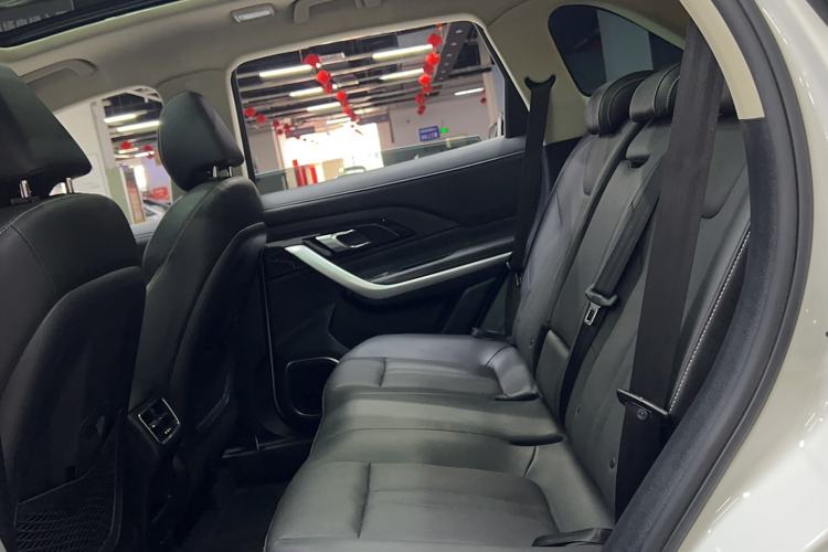 Used Zotye T500 2018 1.5T Automatic Smart Connected Prestige Model Interior 1