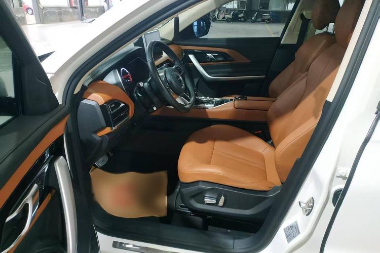 Used Zotye T500 2018 1.5T Automatic Luxury Model Interior 1