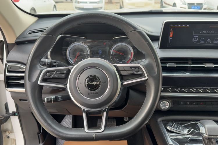 Used Zotye T500 2018 1.5T Automatic Luxury Model Interior 5