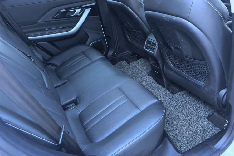 Used Zotye T500 2018 1.5T Automatic Smart Connected Prestige Model Interior 5