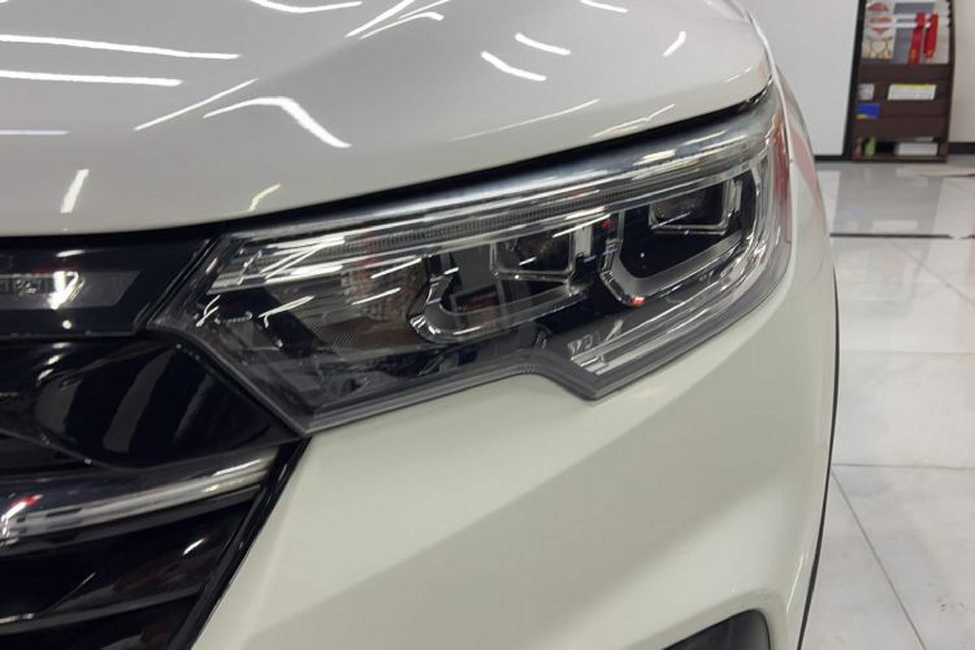 Used Zotye T500 2018 1.5T Automatic Smart Connected Prestige Model Left Front Headlight