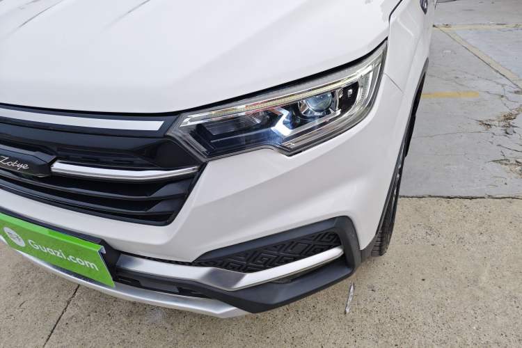 Used Zotye T500 2018 1.5T Automatic Smart Connected Prestige Model Left Front Headlight