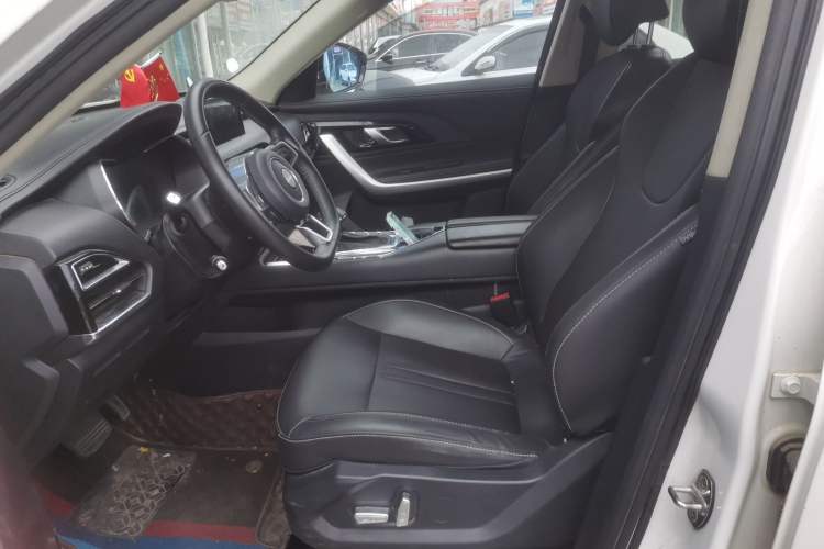Used Zotye T500 2018 1.5T Automatic Smart Connected Prestige Model Left Front Seat