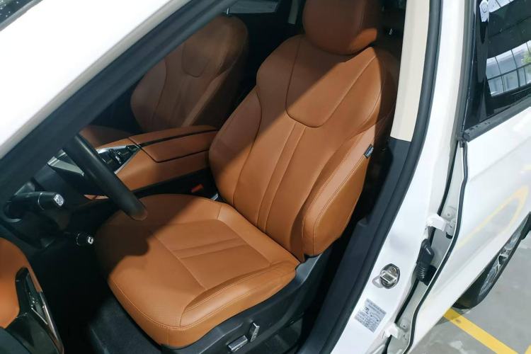 Used Zotye T500 2018 1.5T Automatic Luxury Model Left Front Seat