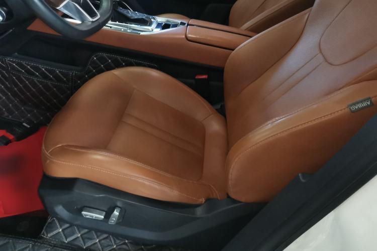 Used Zotye T500 2018 1.5T Automatic Smart Connected Prestige Model Left Front Seat