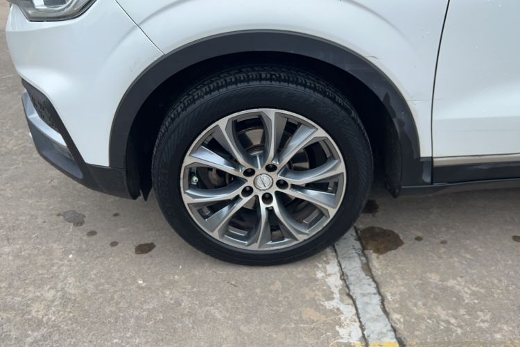 Used Zotye T500 2018 1.5T Automatic Luxury Model Left Front Wheel Hub