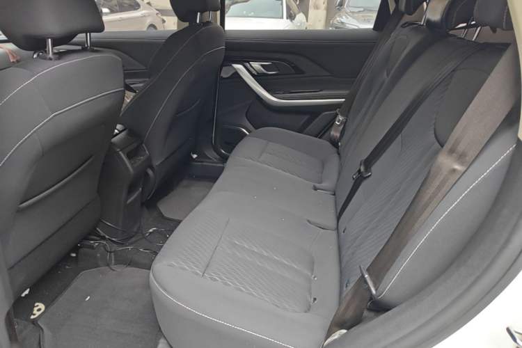 Used Zotye T500 2018 1.5T Manual Luxury Model Left Rear Seat