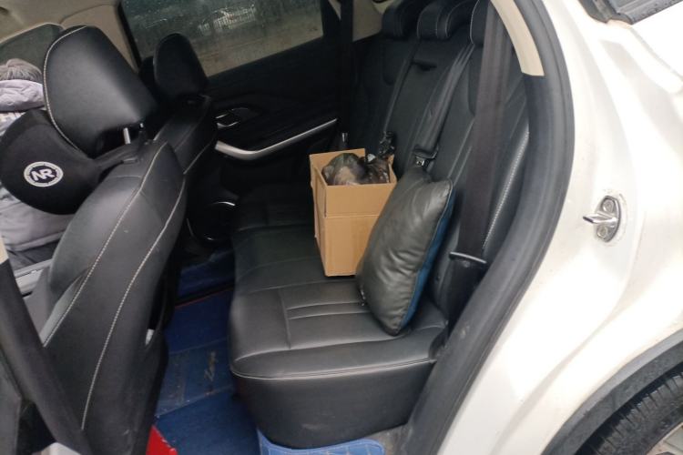 Used Zotye T500 2018 1.5T Manual Luxury Model Left Rear Seat