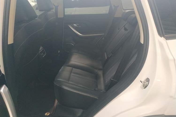 Used Zotye T500 2018 1.5T Manual Luxury Model Left Rear Seat