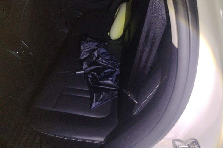 Used Zotye T500 2018 1.5T Automatic Luxury Model Left Rear Seat