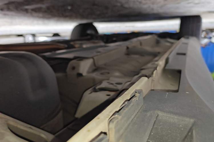 Used Zotye T500 2018 1.5T Manual Luxury Model Left Side Sill