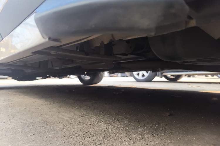 Used Zotye T500 2018 1.5T Manual Luxury Model Left Side Sill