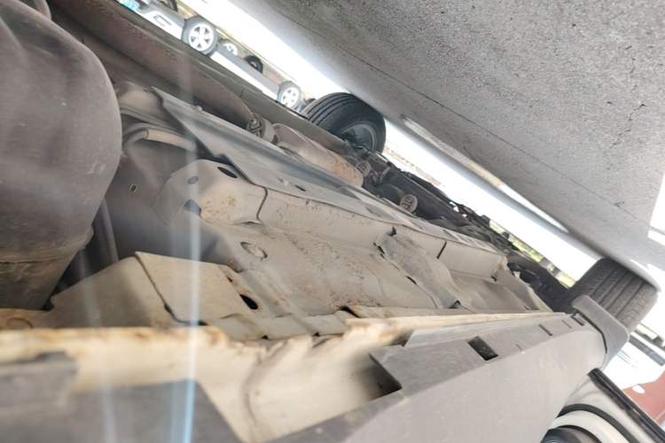 Used Zotye T500 2018 1.5T Manual Luxury Model Left Side Sill