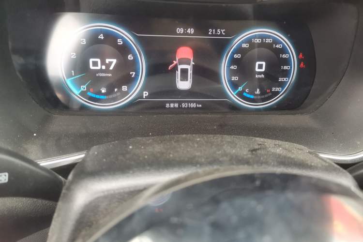 Used Zotye T500 2018 1.5T Automatic Smart Connected Prestige Model Odometer Close Up