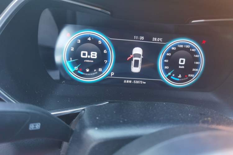 Used Zotye T500 2018 1.5T Automatic Smart Connected Prestige Model Odometer Close Up