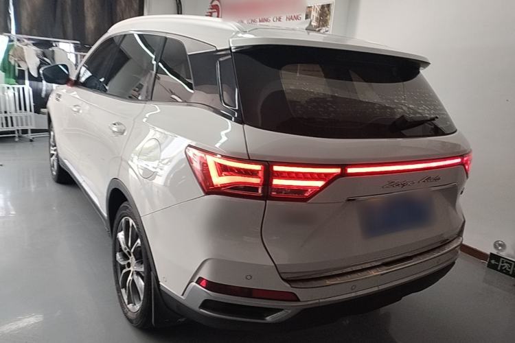 Used Zotye T500 2018 1.5T Automatic Smart Connect Flagship Model Rear Left 45 Deg