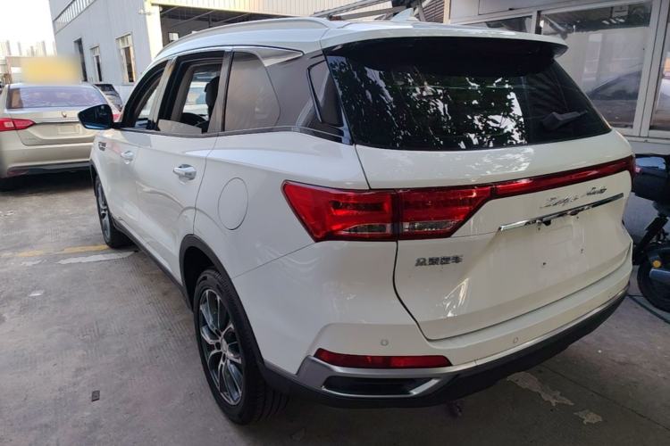 Used Zotye T500 2018 1.5T Automatic Smart Connected Prestige Model Rear Left 45 Deg