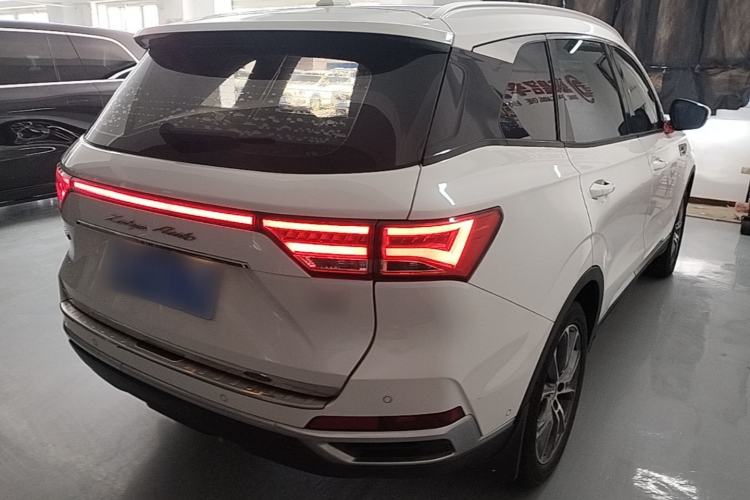 Used Zotye T500 2018 1.5T Automatic Smart Connect Flagship Model Rear Right 45 Deg