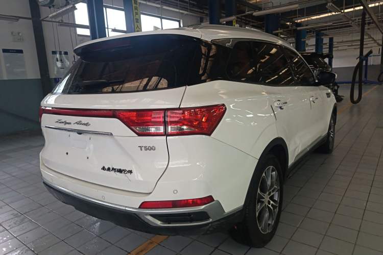 Used Zotye T500 2018 1.5T Automatic Luxury Model Rear Right 45 Deg