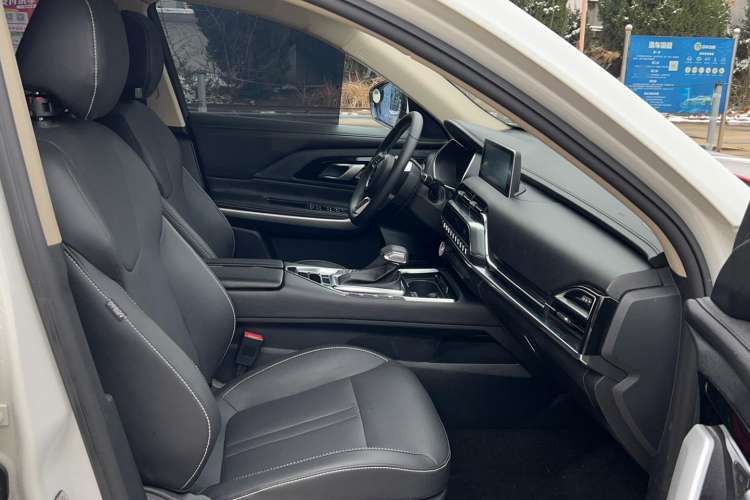 Used Zotye T500 2018 1.5T Automatic Luxury Model Right Front Seat