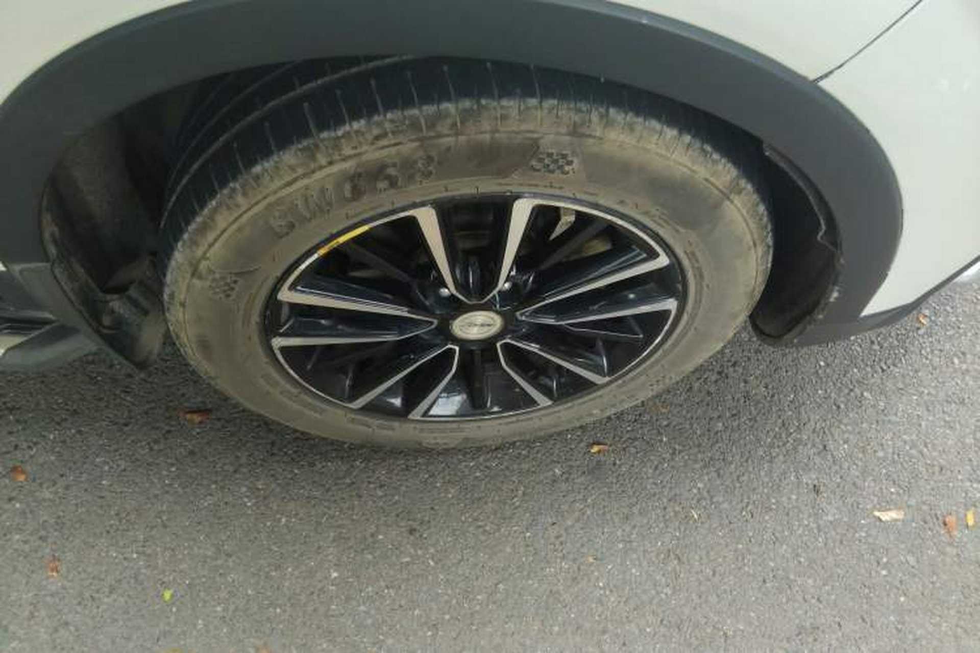 Used Zotye T500 2018 1.5T Manual Luxury Model Right Front Wheel Hub