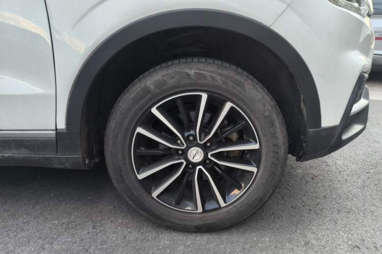 Used Zotye T500 2018 1.5T Manual Luxury Model Right Front Wheel Hub
