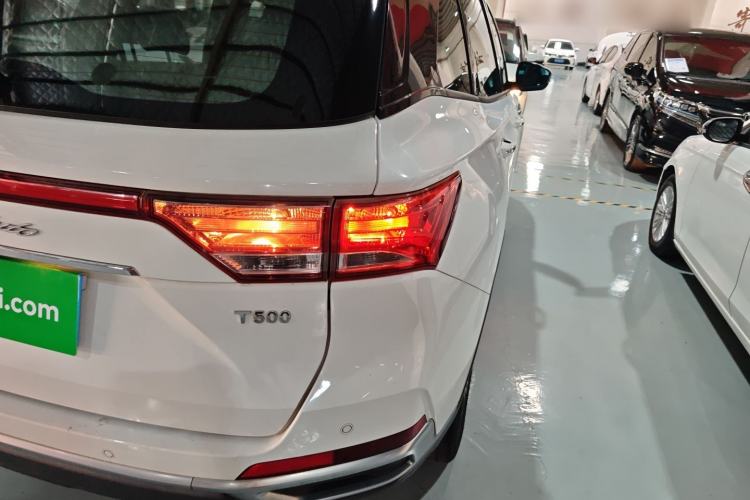 Used Zotye T500 2018 1.5T Automatic Luxury Model Right Rear Taillight