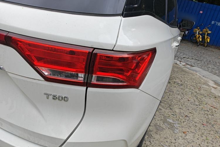 Used Zotye T500 2018 1.5T Manual Luxury Model Right Rear Taillight