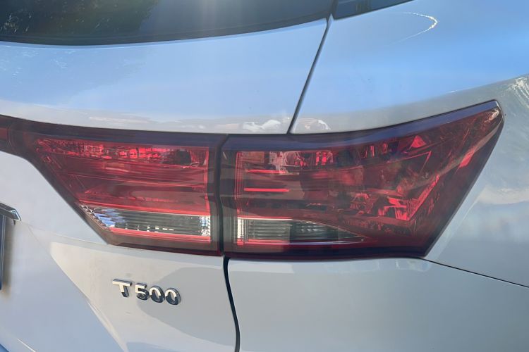 Used Zotye T500 2018 1.5T Manual Luxury Model Right Rear Taillight