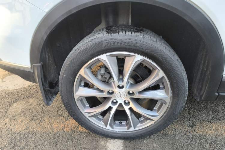 Used Zotye T500 2018 1.5T Manual Luxury Model Right Rear Wheel Hub