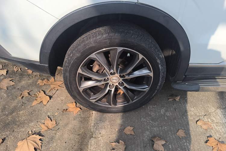 Used Zotye T500 2018 1.5T Manual Luxury Model Right Rear Wheel Hub