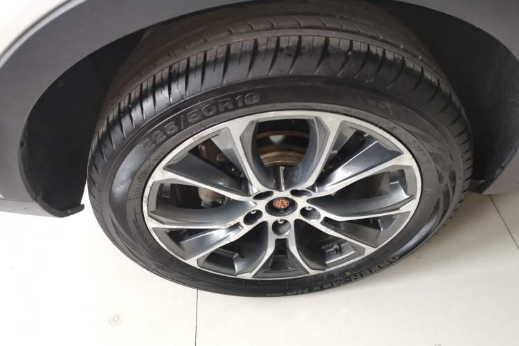 Used Zotye T500 2018 1.5T Automatic Smart Connected Prestige Model Right Rear Wheel Hub