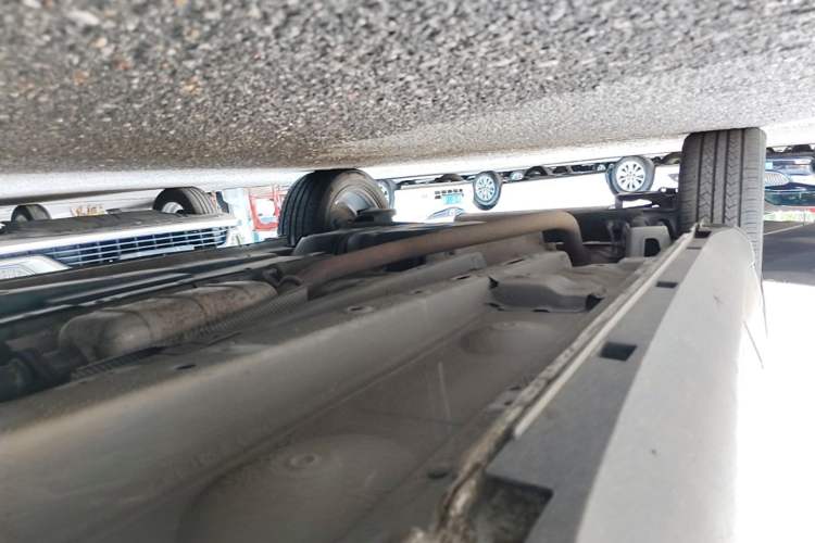 Used Zotye T500 2018 1.5T Automatic Luxury Model Right Side Sill