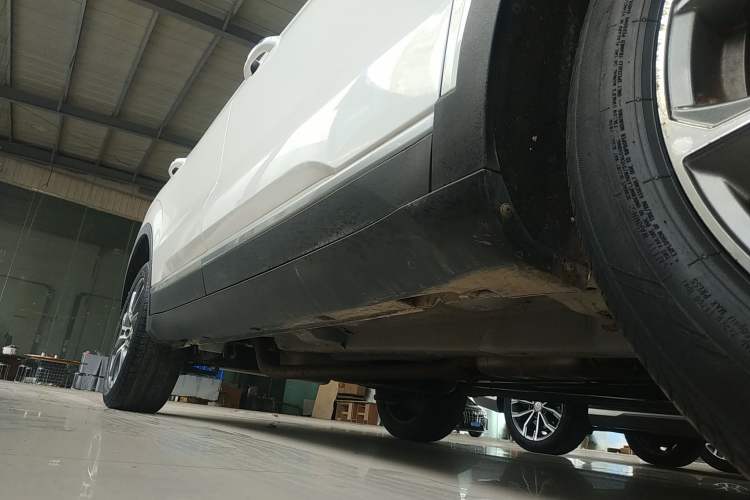 Used Zotye T500 2018 1.5T Manual Luxury Model Right Side Sill