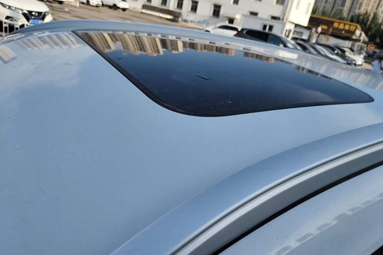 Used Zotye T500 2018 1.5T Automatic Luxury Model Roof