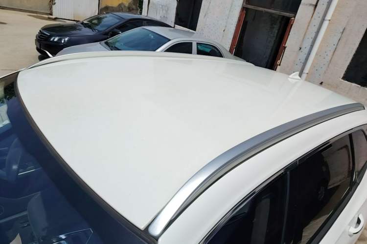 Used Zotye T500 2018 1.5T Manual Luxury Model Roof