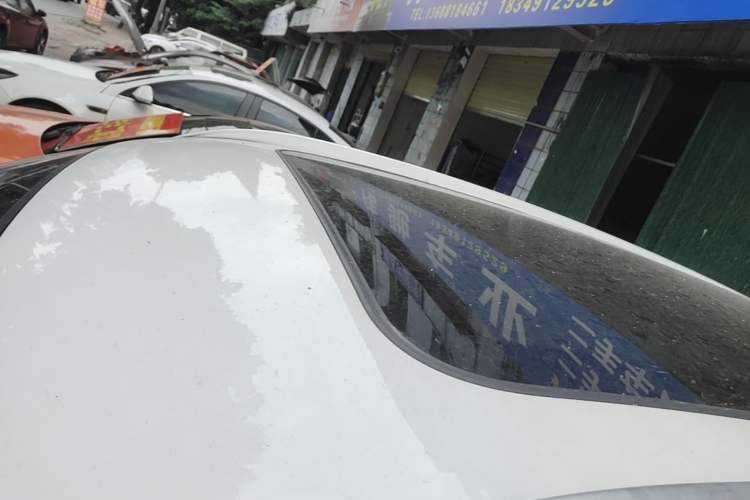 Used Zotye T500 2018 1.5T Automatic Smart Connected Prestige Model Roof