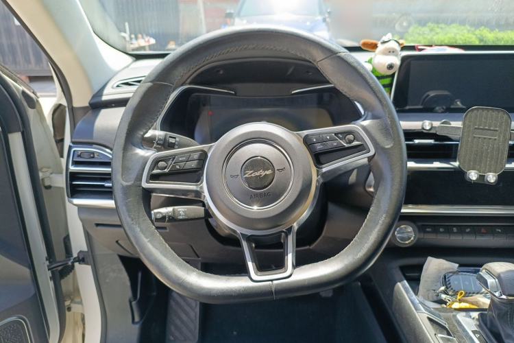 Used Zotye T500 2018 1.5T Automatic Smart Connect Flagship Model Steering Wheel