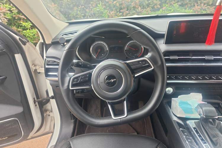 Used Zotye T500 2018 1.5T Automatic Luxury Model Steering Wheel