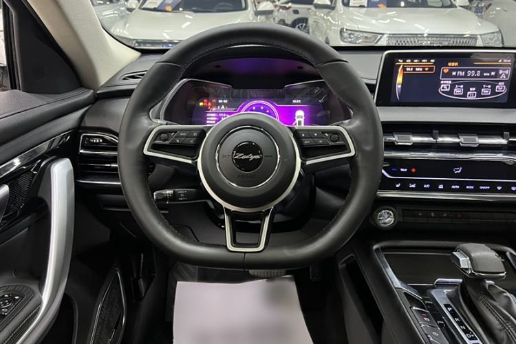 Used Zotye T500 2018 1.5T Automatic Smart Connected Prestige Model Steering Wheel