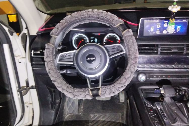 Used Zotye T500 2018 1.5T Automatic Luxury Model Steering Wheel