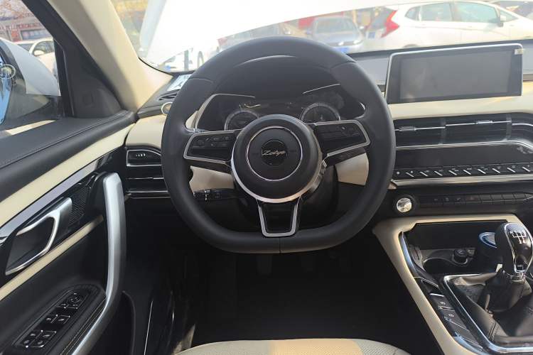 Used Zotye T500 2018 1.5T Manual Luxury Model Steering Wheel