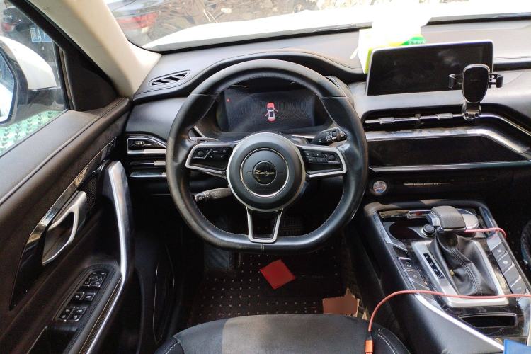 Used Zotye T500 2018 1.5T Automatic Smart Connect Flagship Model Steering Wheel