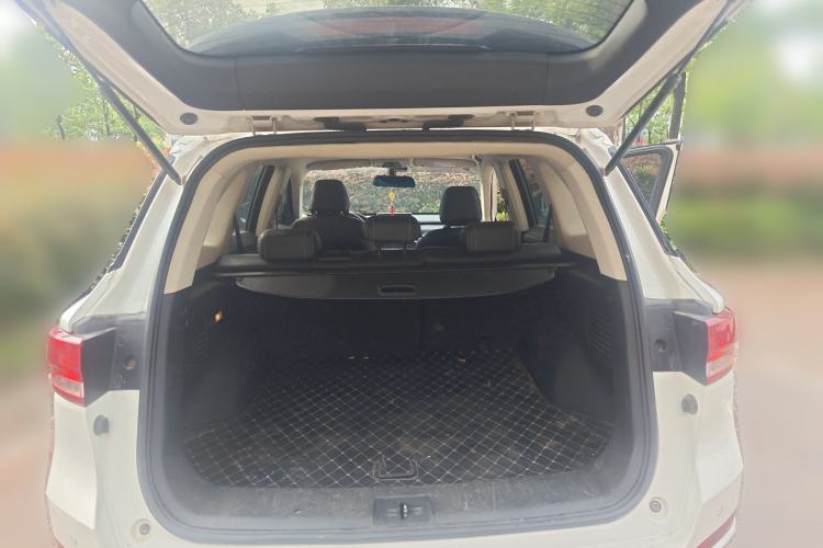 Used Zotye T500 2018 1.5T Automatic Luxury Model Trunk