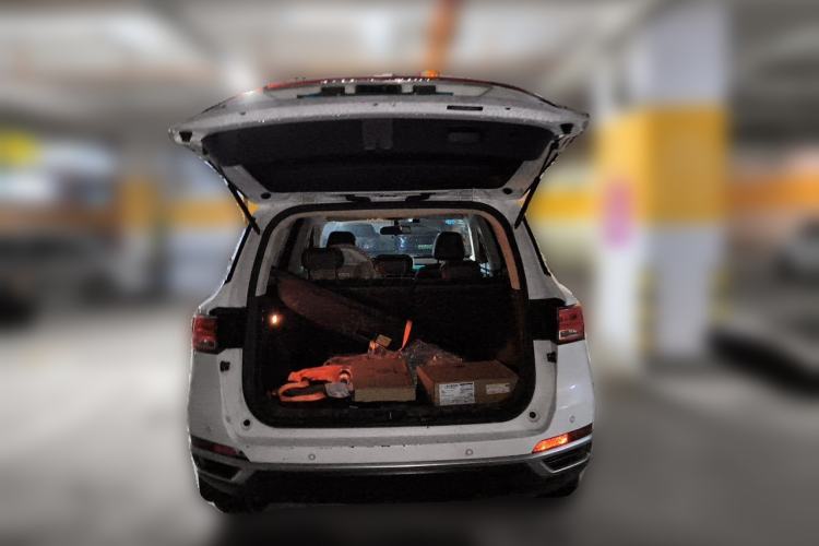 Used Zotye T500 2018 1.5T Automatic Smart Connected Prestige Model Trunk