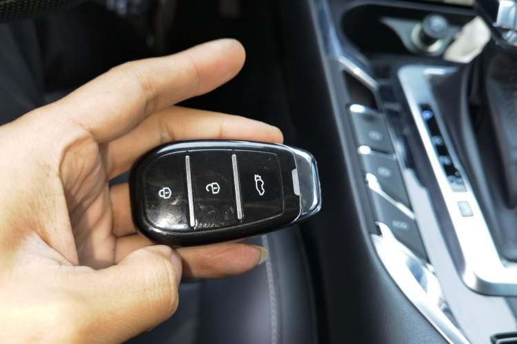 Used Zotye T500 2018 1.5T Automatic Luxury Model Vehicle Key